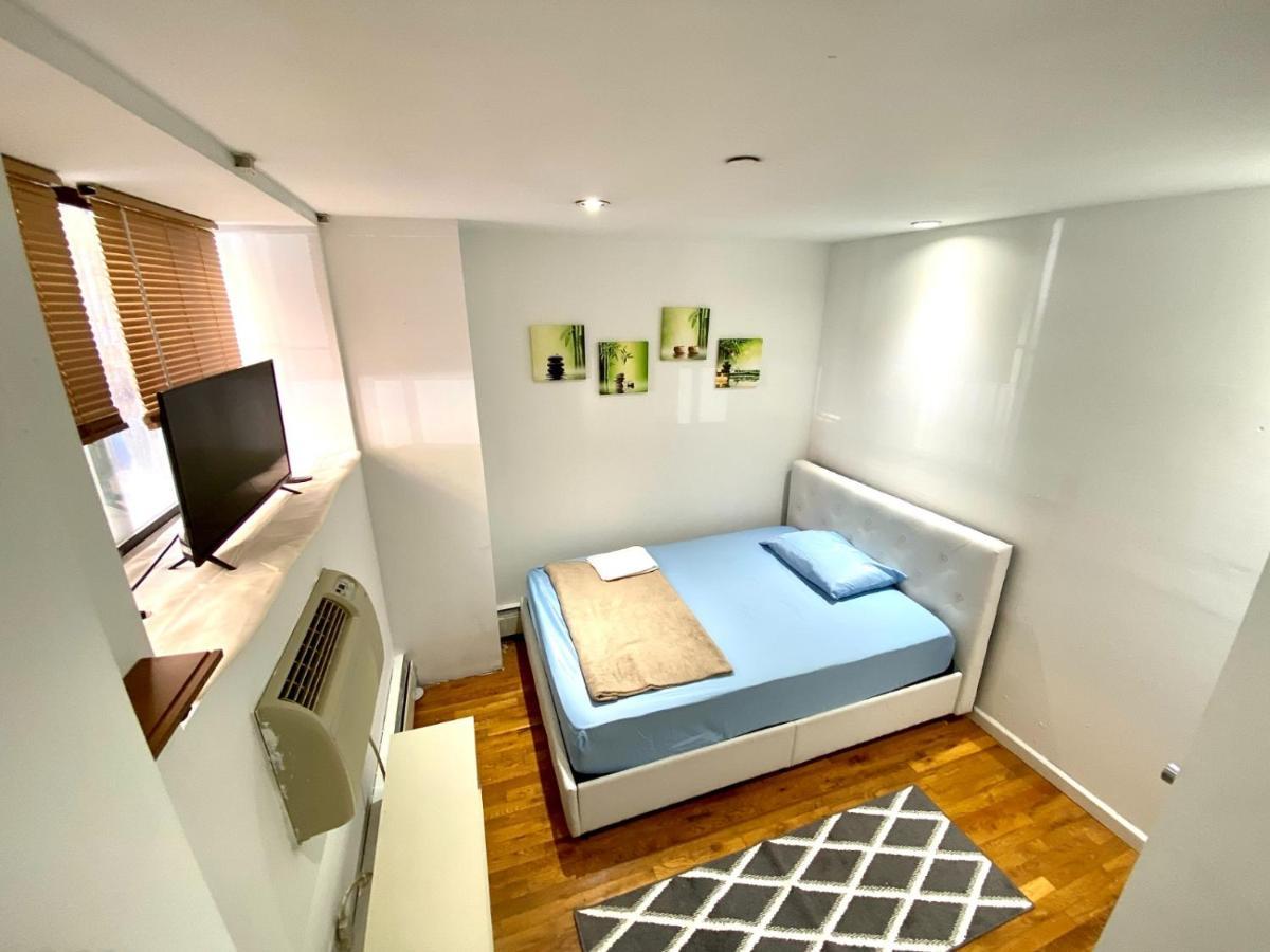 Private Room In Times Square Нью-Йорк Экстерьер фото